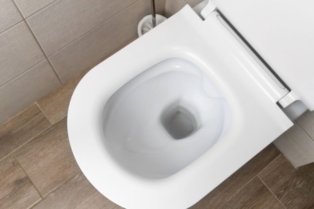 low water levels in the toilet bowl